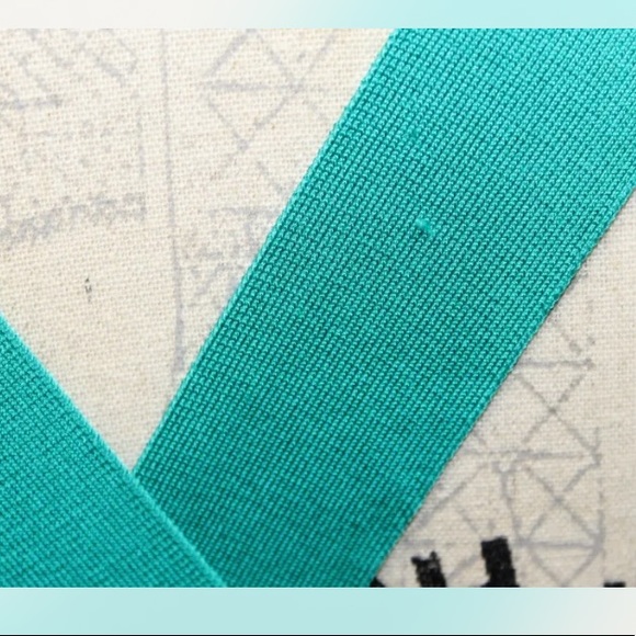 Bebe turquoise blue Ruffled Halter Tier Dress Jersey Medium - Picture 11 of 13